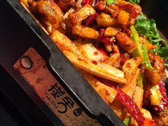 -炭舍干锅·烤鱼(扬名广场店)