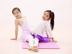 -艺彩童馨舞蹈培训学校(西湖道校区)