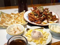 -乡土黄·鲜牛肉火锅·小龙虾(兴业街店)
