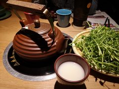 黑猪灼泉水时蔬-吃饭皇帝大土家民族菜(正大广场店)