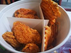 家有金桶汉堡版迷彩-麦当劳(华融店)