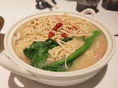 -桂满陇·蟹黄小笼汤包(环球港店)