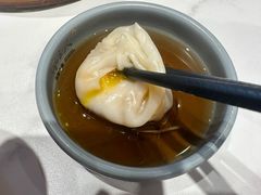 -馋三尺蟹粉小笼(人民广场店)