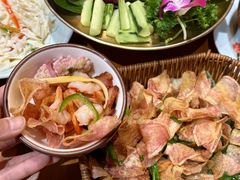 -老滇山寨•云南特色菜•地方菜•民族风情歌舞表演(金碧店)