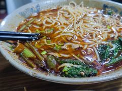 -丁丁猫重庆小面(徐州路店)