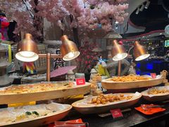 -四海一家自助餐(益田假日广场店)