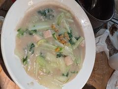 荔浦芋头焖小白菜-桂小厨广西菜(印象城店)