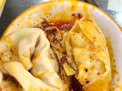 -笑来喜馄饨小笼工坊(通扬路店)