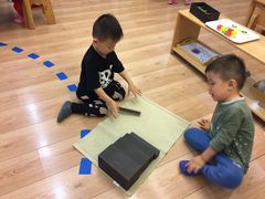 -雀儿音乐花园蒙特梭利托班
