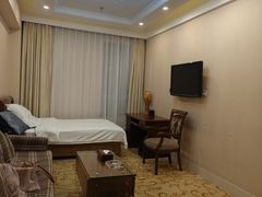 -大连长城大饭店(西安路地铁站店)