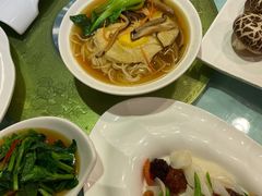 长寿面-功德林素菜饭庄(前门店)