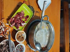 -养牛邓·潮汕牛肉海鲜自助火锅(广州店)