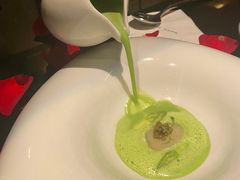 鳕鱼子芦笋汤-wann lounge 低温慢煮牛排·清吧