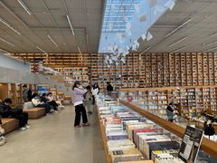 -朵云书院(滴水湖店)