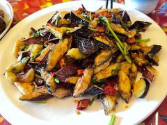 -闯关东东北农家菜(崂山石老人店)