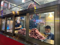 -民族烤羊·烤羊肉串·烤羊排(南城店)