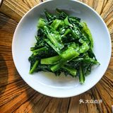 在一家充满“精灵”的庄园用餐