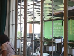 靠窗位-PAUL LAFAYET 法式甜品(港汇广场店)