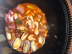 -锅来乐地锅鸡(安亭店)