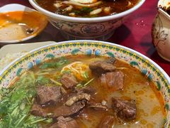 -金杨拉面王小吃面馆·牛三宝面·红烧牛肉粉