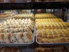 -宏发红西饼屋(天津路店)