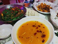 -巴特餐饮6加1音乐餐吧·新疆菜
