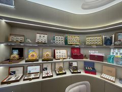 -燕庭·纯燕窝·甜品下午茶(南京西路店)