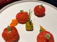 -江上荟·创意中国菜(绿地缤纷城店)