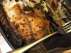 香茅草烤罗非鱼-云海肴·汽锅鸡·云南代表菜(东坝金隅店)