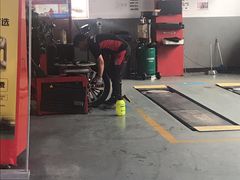 -途虎养车技术中心(上海浦江店)