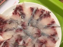 -正能量脆肉鲩火锅