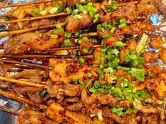 贵州特色烤鲜牛小肠-北门胜利牛肉串·铁签酱爆烤肉