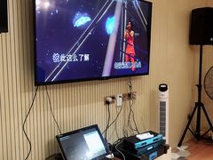 -优悦派·别墅派对轰趴馆(静安店)