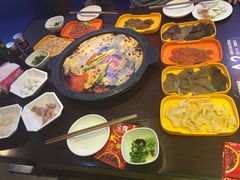 -小三元自助火锅(龙湖北城天街商场店)