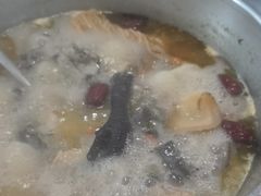 -光头药膳鸡(莱茵小镇店)