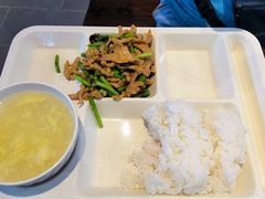 -胖东来生活广场(健康路店)