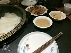 -巴渝瓦肆重庆鲜火锅(宝龙环湖店)