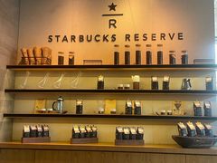 -星巴克臻选(杭州嘉里中心1F店)