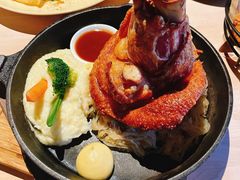 -LENBACH兰巴赫西餐啤酒坊(大连东港店)