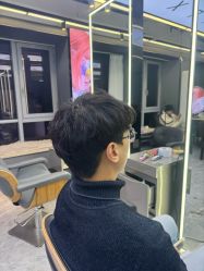 -藤野造型烫发染发