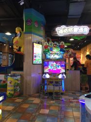 -卡通尼乐园(天一广场店)