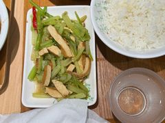 -老乡鸡(东方广场店)