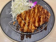 厚切猪排-気楽亭和食料理(气乐亭大世界本店)