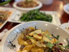 -将就吃农家特色土菜馆