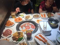 -钱小奴创意自助餐厅·山野黑猪肉畅吃(苏州昆山招商花园城店)