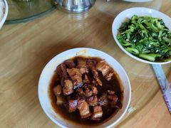 -芦茨金富饭庄·25年老字号·专做稻草鸡