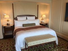 -广州富力丽思卡尔顿酒店