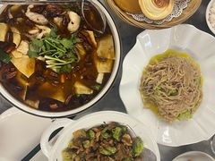 -蔼若春.传承三十年云南菜(金碧公园店)
