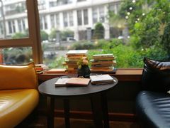 靠窗位-咖法森林·咖啡  酒吧(天河店)