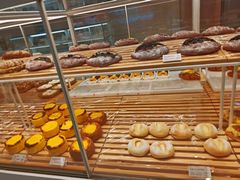 -好利来(上海长宁龙之梦店)